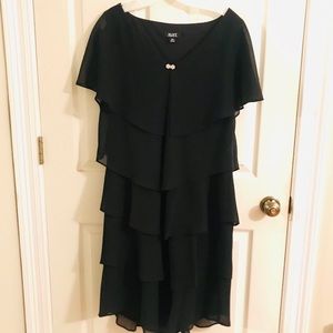 SLNY Cocktail Dress